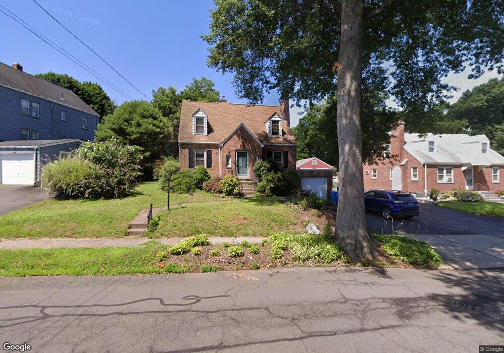 242 Roxbury Rd, New Britain, CT 06053 - photo 1