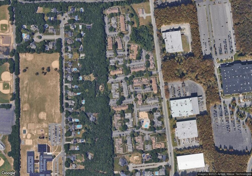 95 Storm Dr unit 95, Holtsville, NY 11742 - photo 1