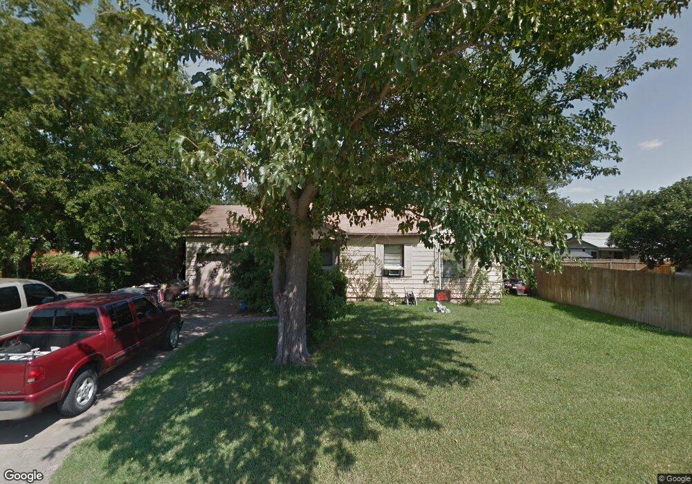 1836 Comanche St, Ardmore, OK 73401 - photo 1