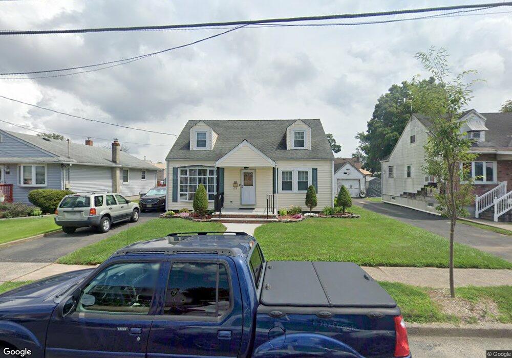 226 N 10th Ave, Manville, NJ 08835 - photo 1