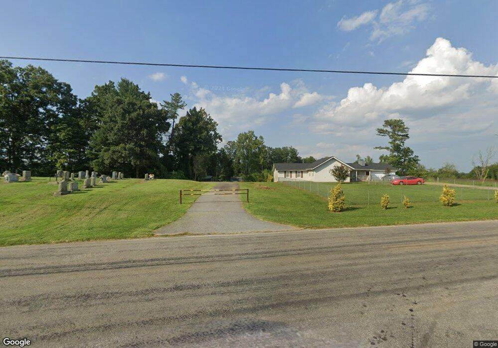 18 Bassett Rd unit 18, Millers Creek, NC 28651 - photo 1