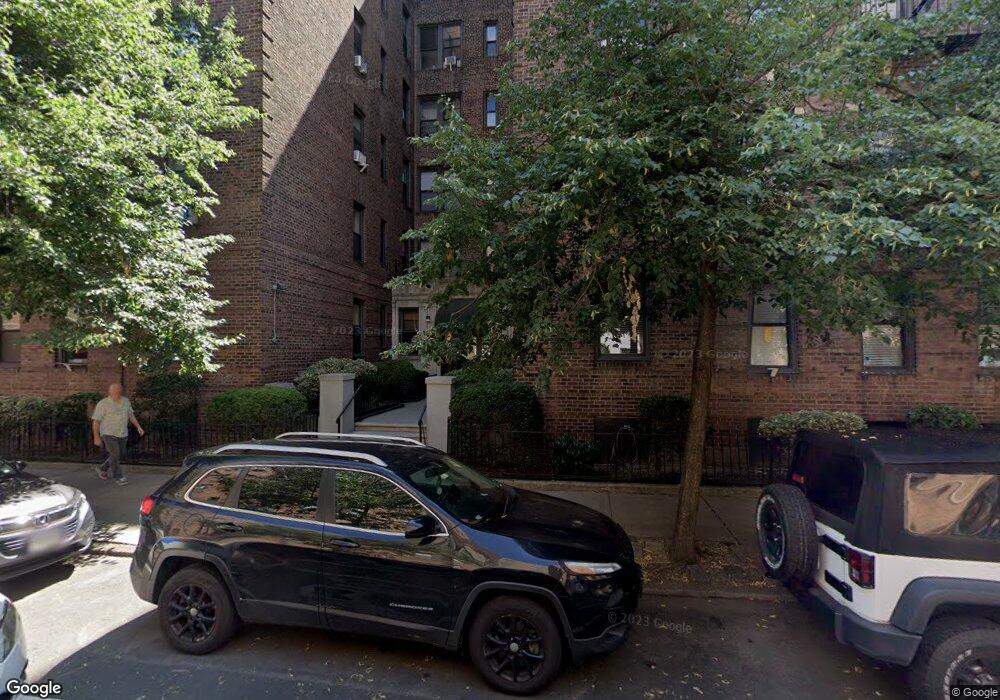 41-21 42nd St unit 3A, Sunnyside, NY 11104 - photo 1