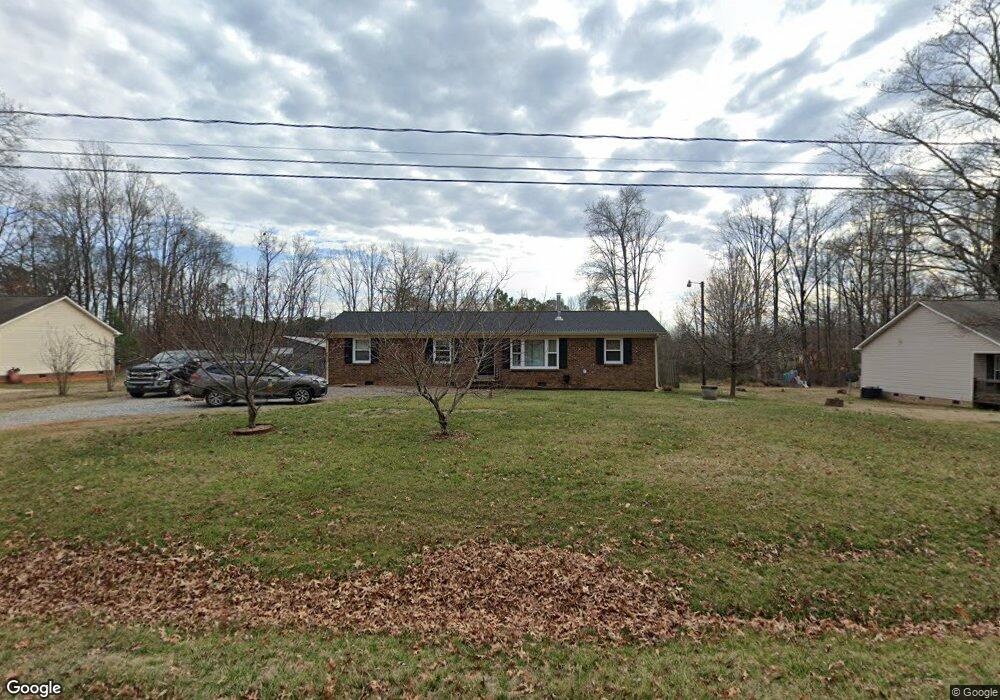 2801 White Ln, High Point, NC 27263 - photo 1