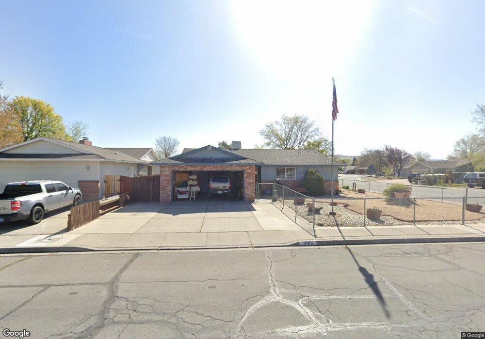 3106 Meadowlands Dr, Sparks, NV 89431 - photo 1