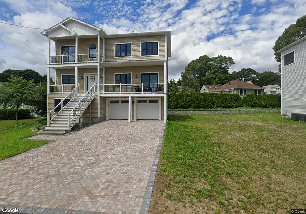 51 Burnett Rd, Warwick, RI 02889 - photo 1