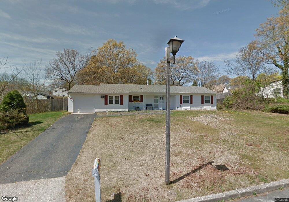 2716 John Roe Smith Ave, Medford, NY 11763 - photo 1