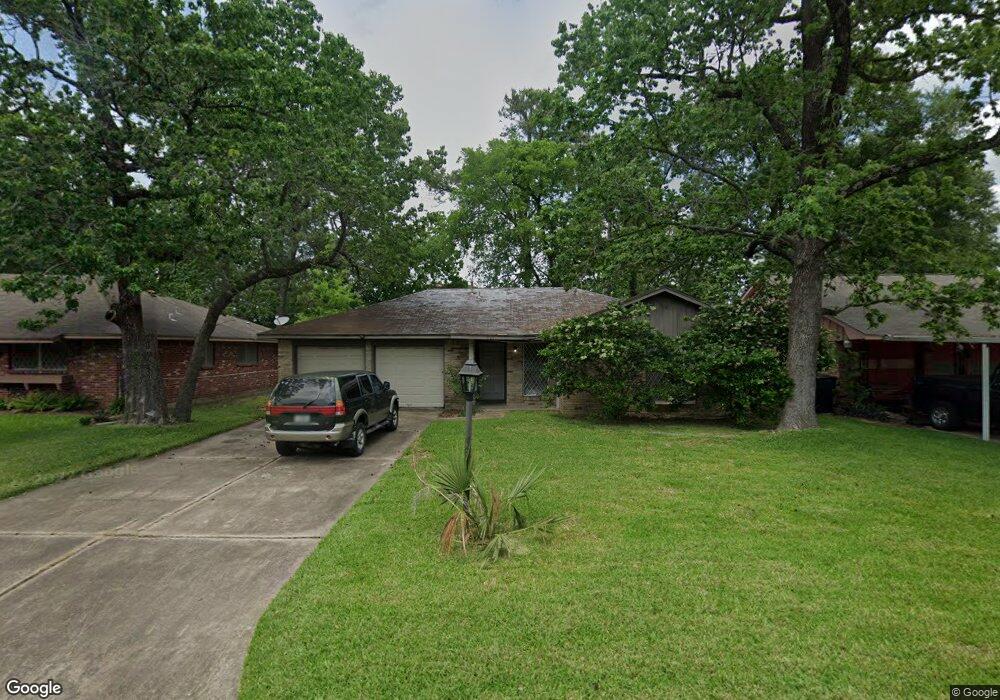 7725 Yoe St, Houston, TX 77016 - photo 1