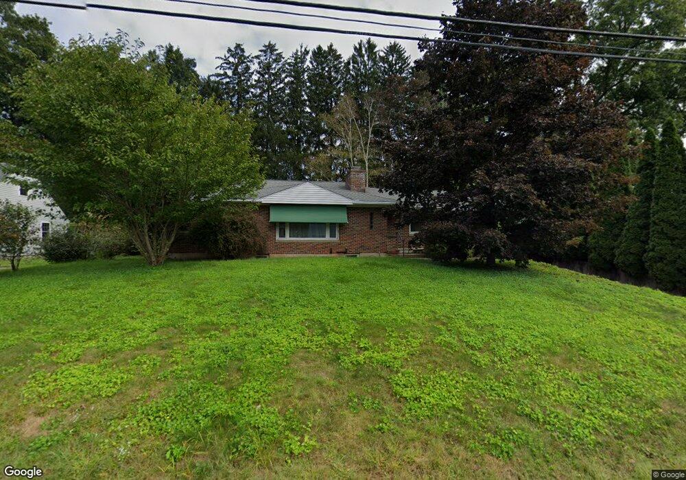 69 Yale Ave, Middlebury, CT 06762 - photo 1