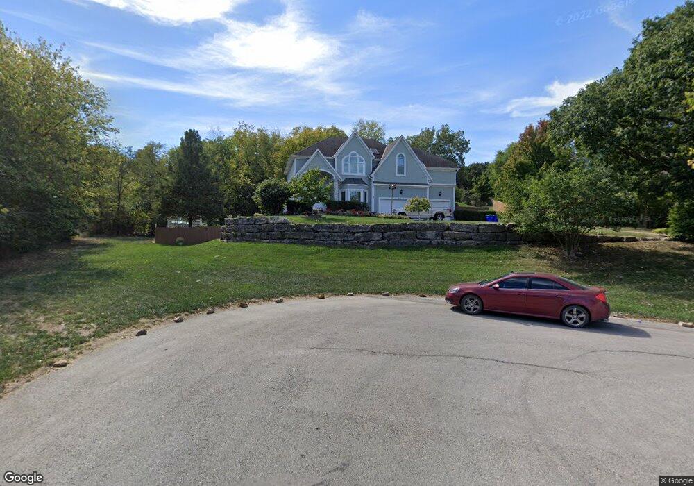 6016 Widmer Rd, Shawnee, KS 66216 - photo 1