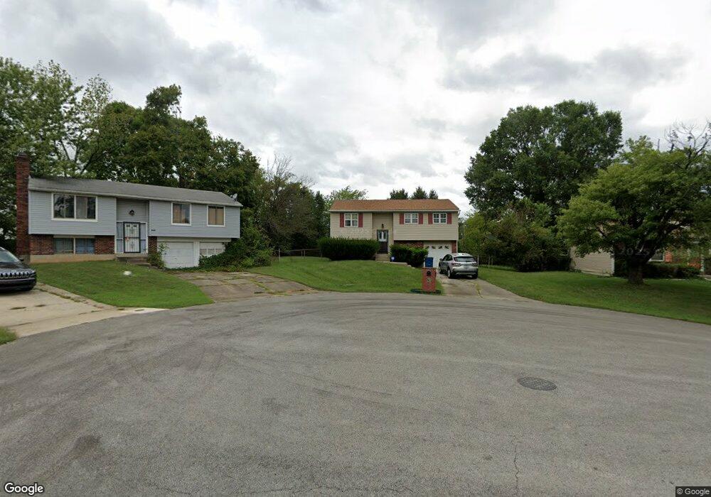 8200 Sealston Dr, Louisville, KY 40228 - photo 1