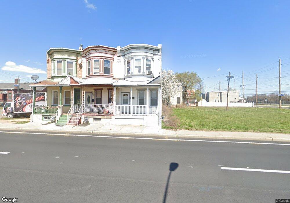 933 Linden St, Camden, NJ 08102 - photo 1