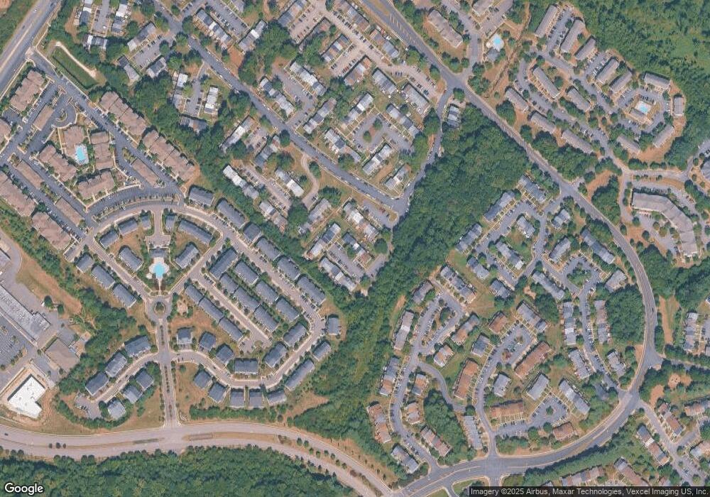 16717 Chowning Ct, Woodbridge, VA 22191 - photo 1