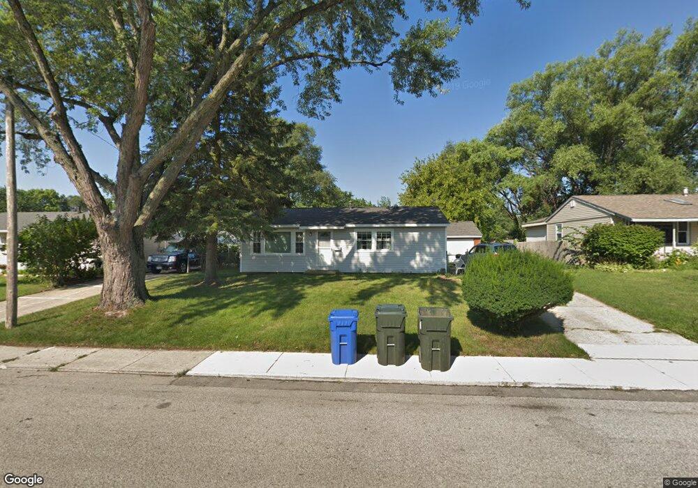 76 Alameda Dr, Carpentersville, IL 60110 - photo 1