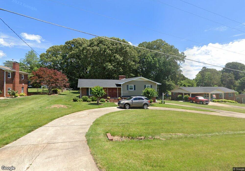 130 Victoria Dr, Statesville, NC 28625 - photo 1