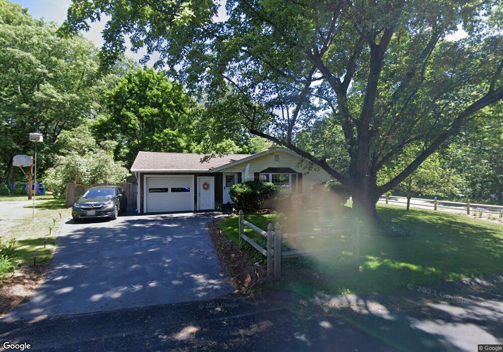 2 Upton Ln, Goffstown, NH 03045 - photo 1