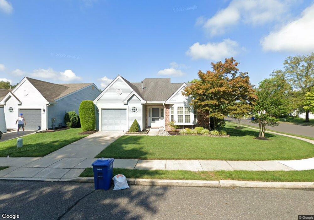 661 Cascade Dr S, Mount Laurel, NJ 08054 - photo 1