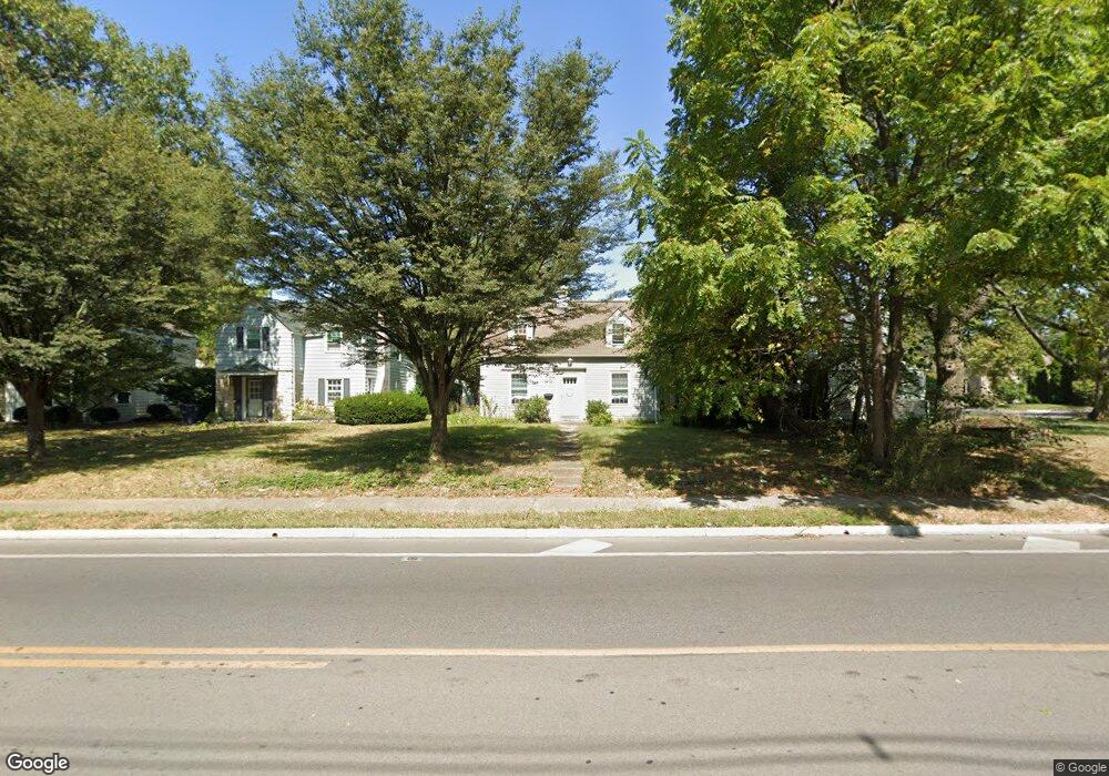 2472 E Livingston Ave, Columbus, OH 43209 - photo 1