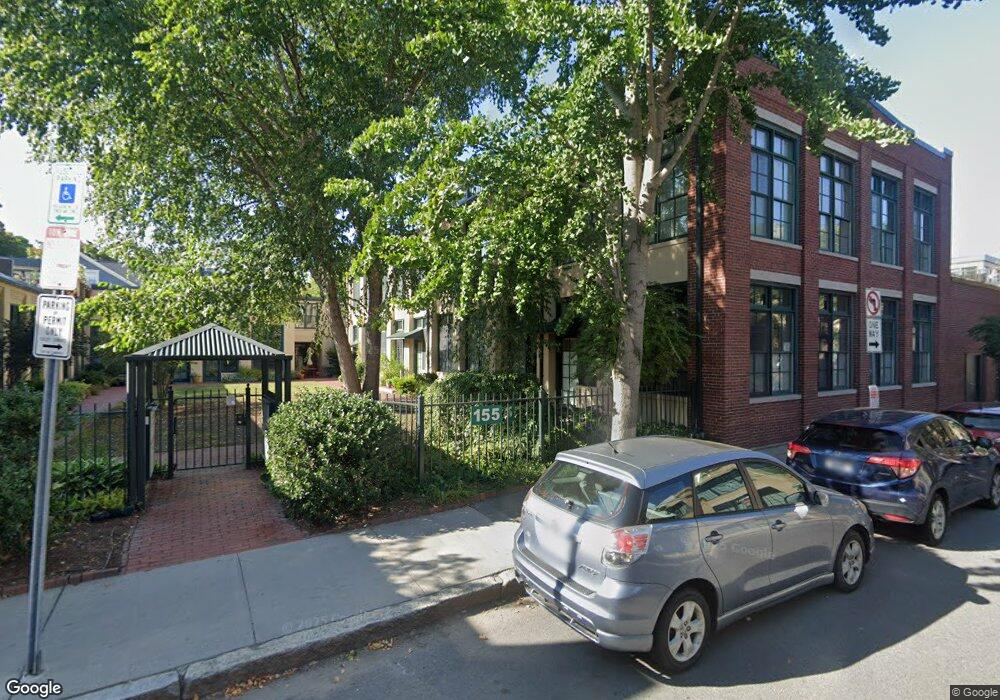 155 Brookline St unit 3, Cambridge, MA 02139 - photo 1