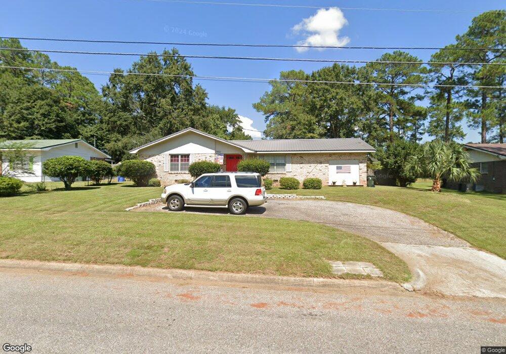 1902 Sullivan Dr, Dothan, AL 36303 - photo 1