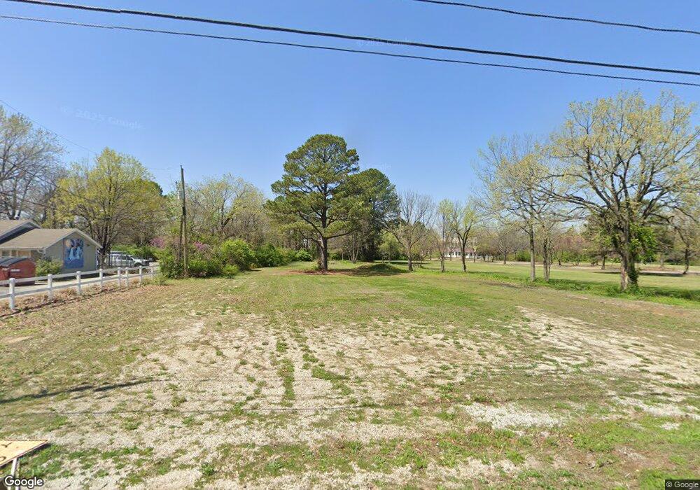 1935 S School Ave, Fayetteville, AR 72701 - photo 1