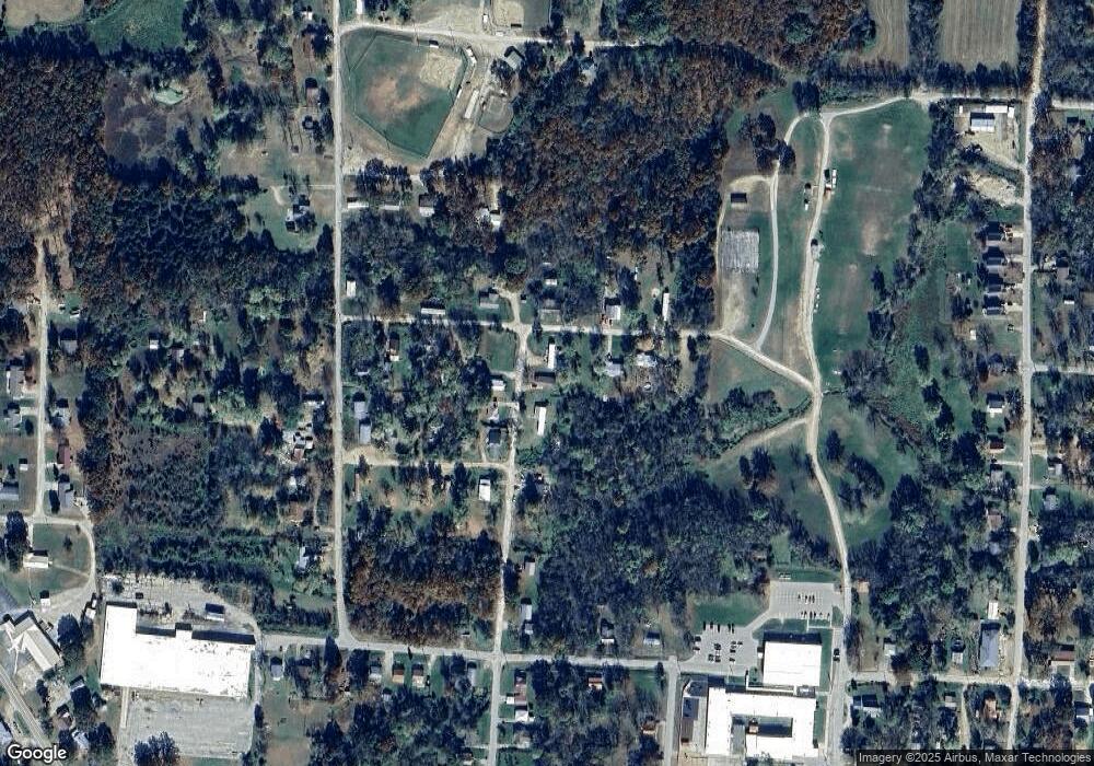 504 N Oak St, Dixon, MO 65459 - photo 1