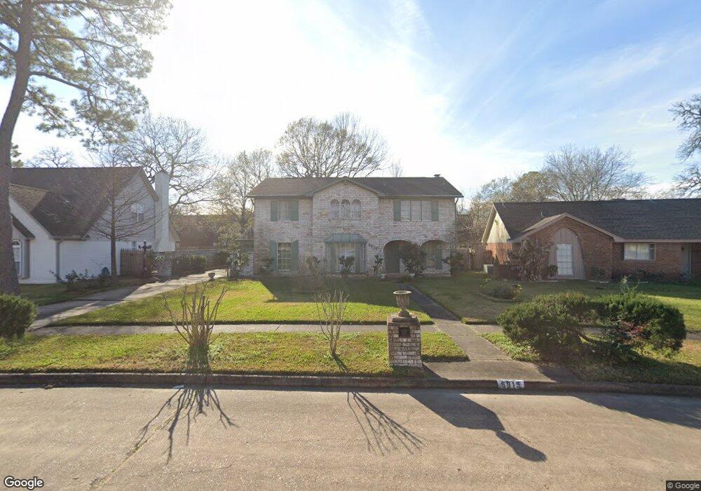 6915 Bent Branch Dr, Houston, TX 77088 - photo 1