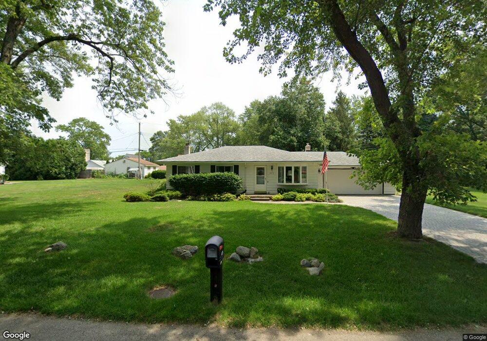 4471 Welland Dr, West Bloomfield, MI 48323 - photo 1