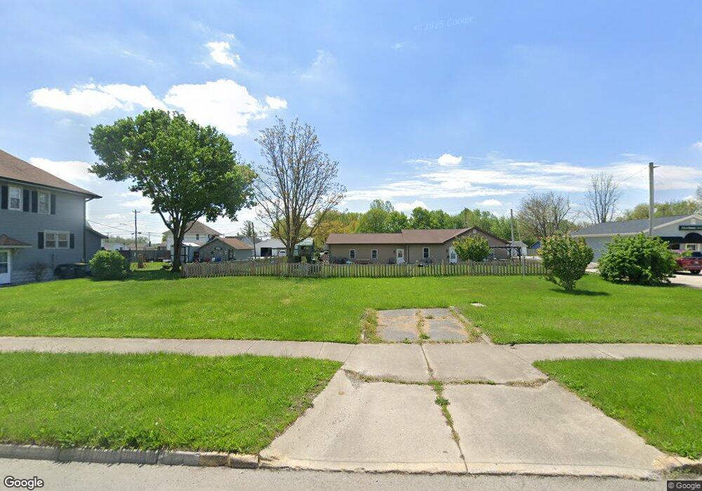 437 E Jefferson St, Tipton, IN 46072 - photo 1