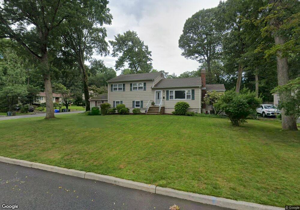51 Ferncliff Rd, Morris Plains, NJ 07950 - photo 1