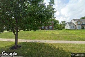 7630 Pinecrest Ln, Solon, OH 44139