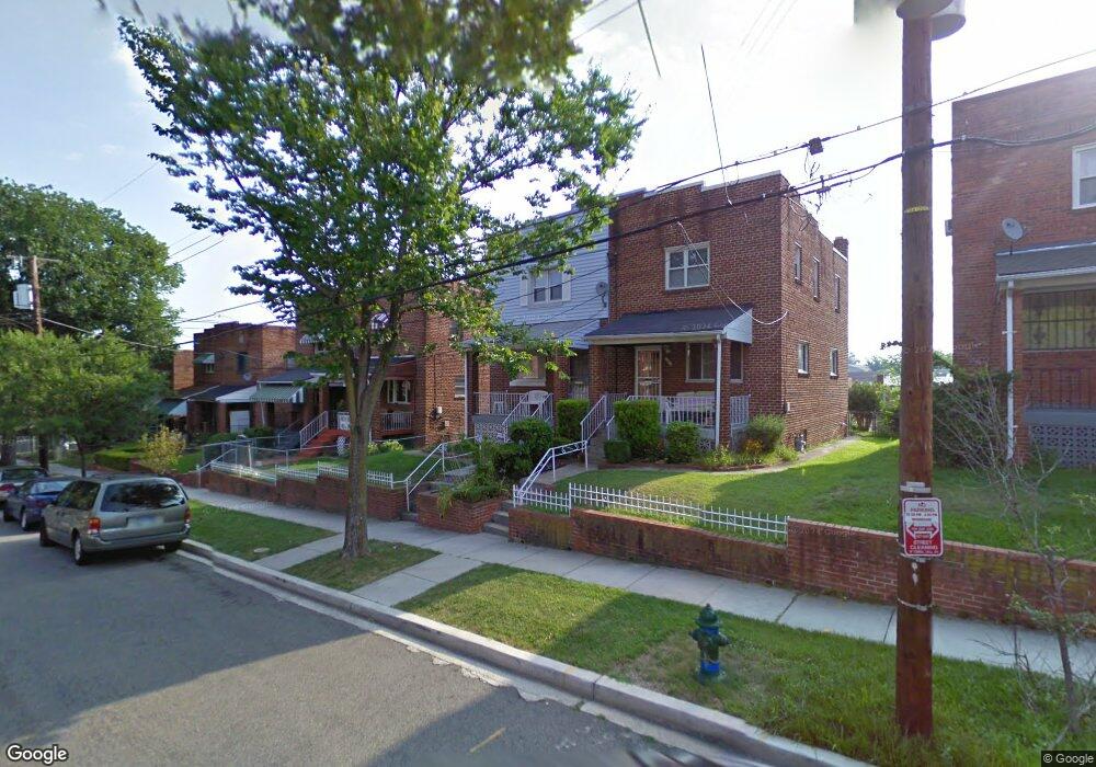 34 54th St SE, Washington, DC 20019 - photo 1