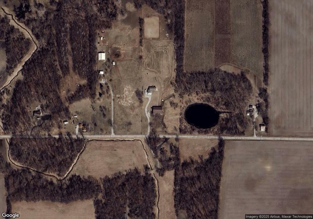 1038 W 200 S, Albion, IN 46701 - photo 1