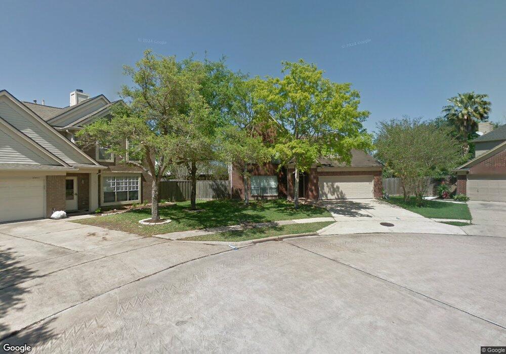 3901 Hazelwood Dr, Pearland, TX 77584 - photo 1