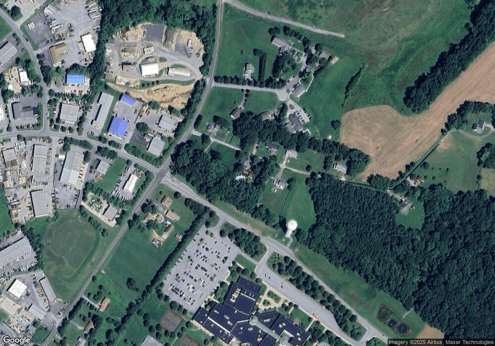 115 Dixon Ln, Sykesville, MD 21784 - photo 1