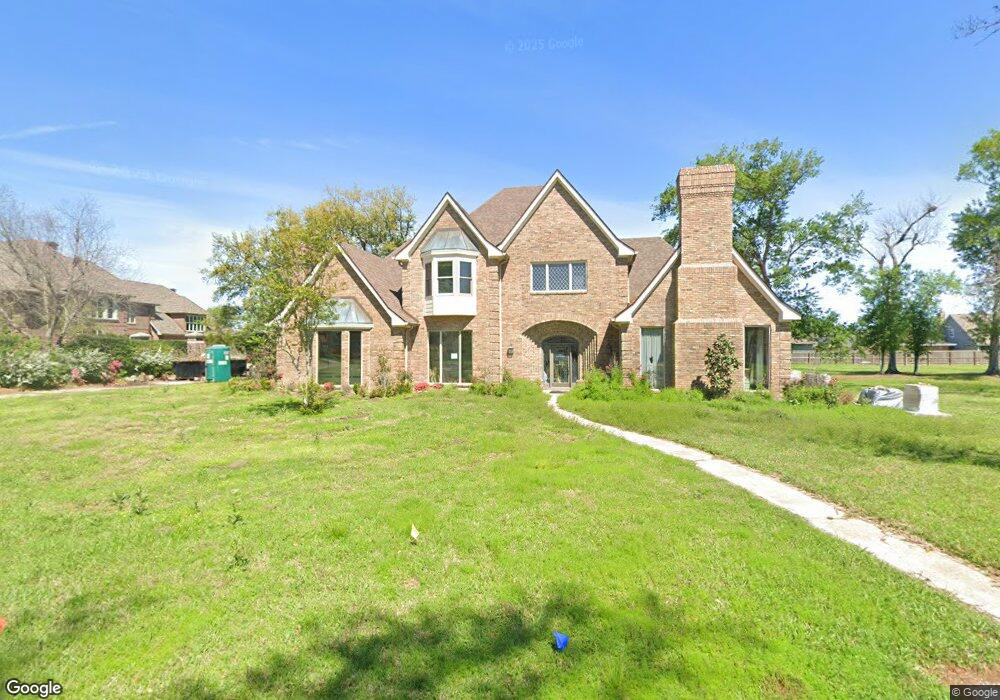 1504 W Dumbarton Dr, Lake Charles, LA 70605 - photo 1