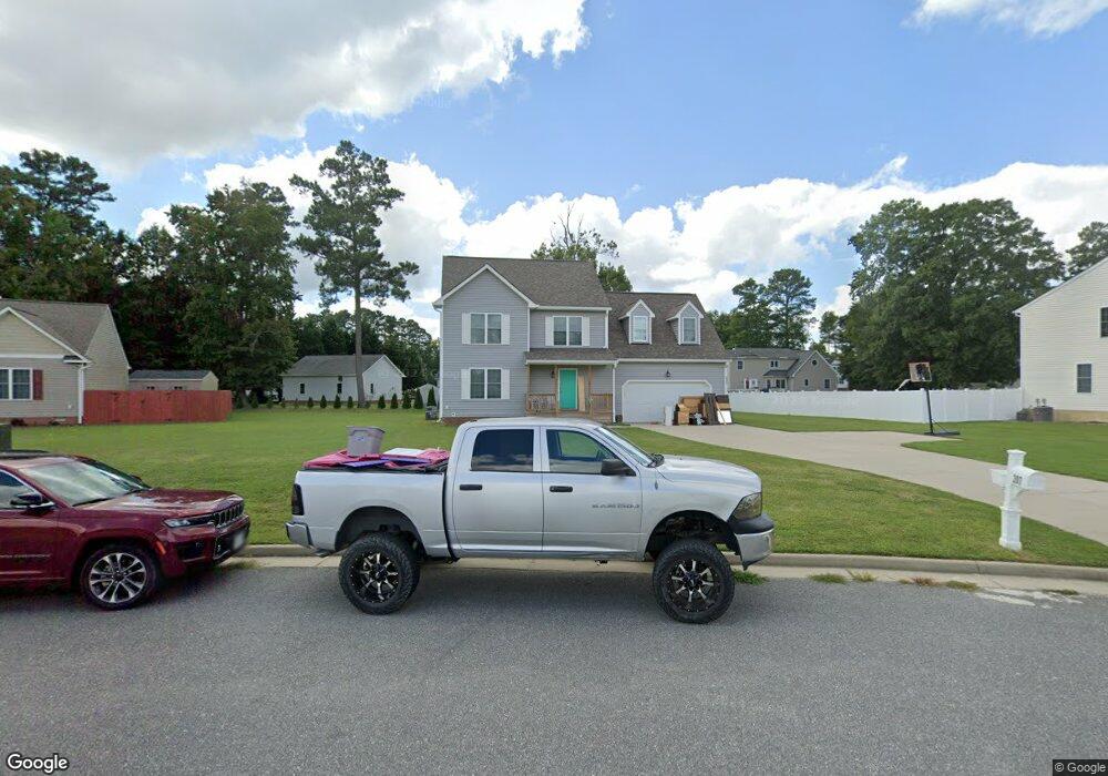 207 Pointers Dr, West Point, VA 23181 - photo 1