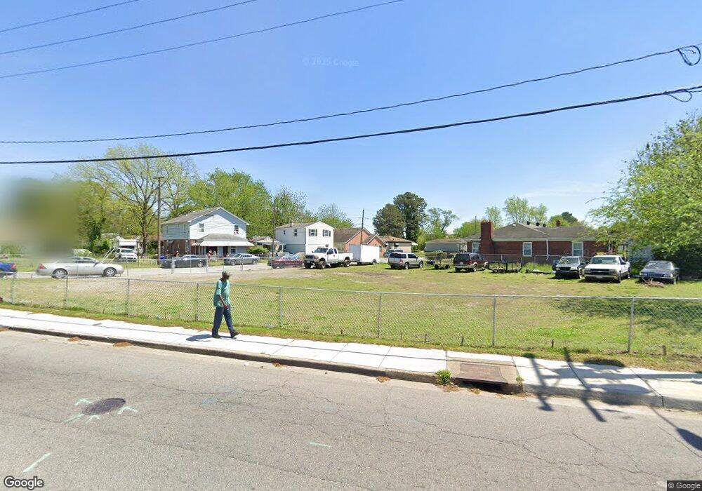 2605 Deep Creek Blvd, Portsmouth, VA 23704 - photo 1