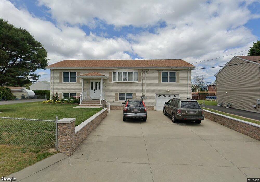 144 Glasgow St, Fall River, MA 02721 - photo 1