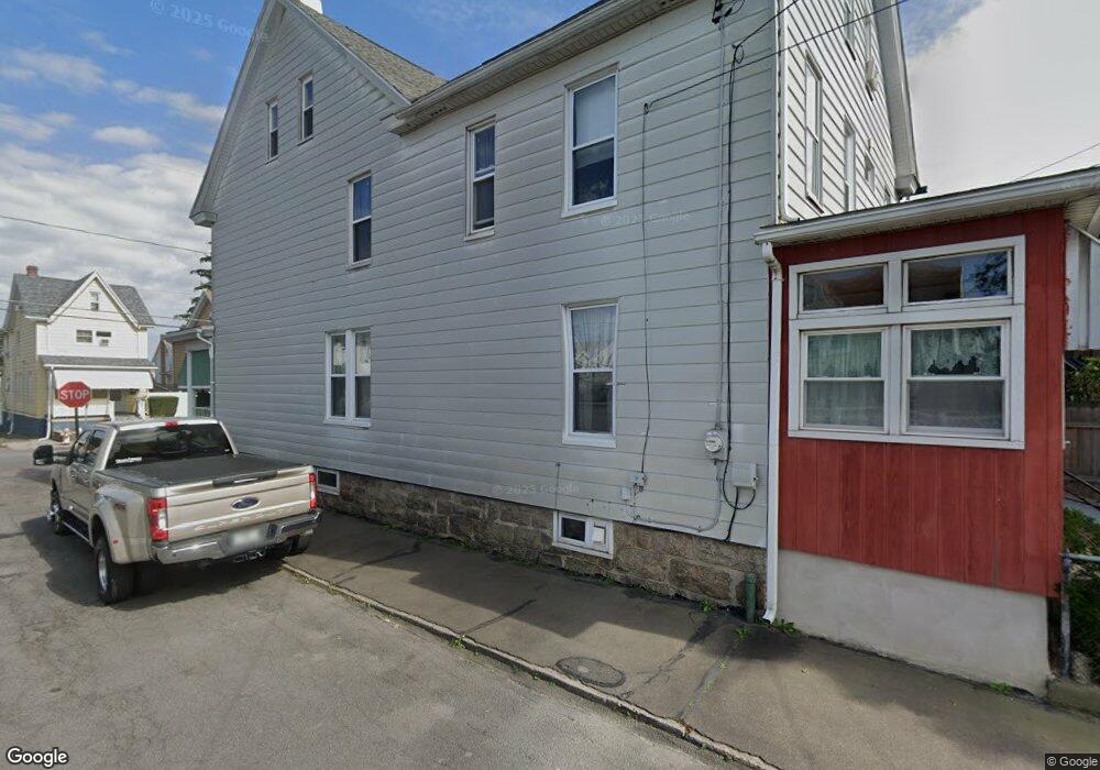 578 Peace St, Hazleton, PA 18201 - photo 1