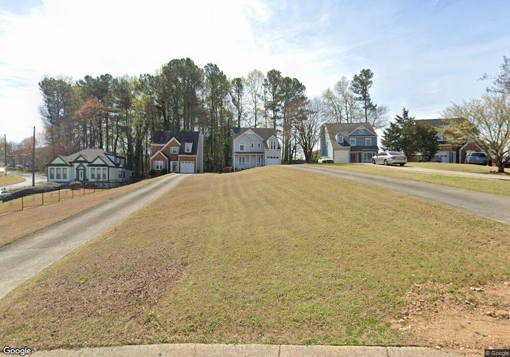 555 Hatteras Dr SW, Marietta, GA 30008 - photo 1