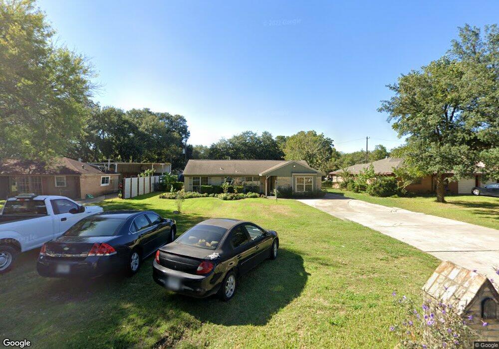 9715 Ella Blvd, Houston, TX 77038 - photo 1