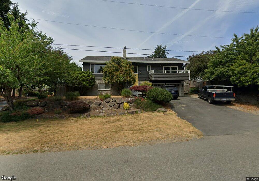 909 Edmonds St, Edmonds, WA 98020 - photo 1