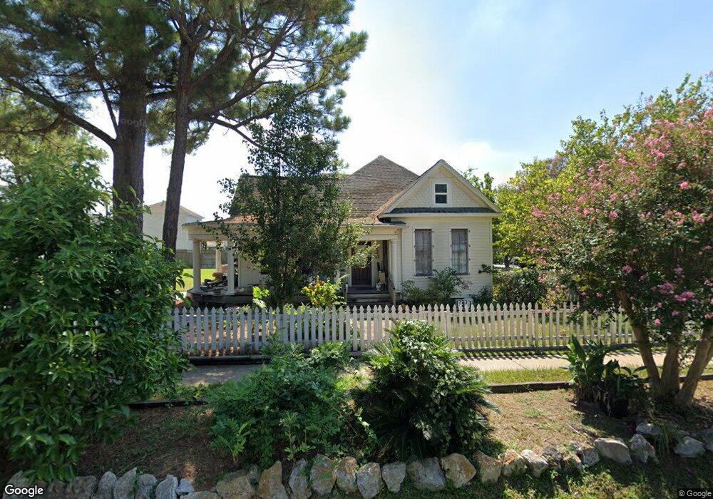 520 W 8th St, Houston, TX 77007 - photo 1