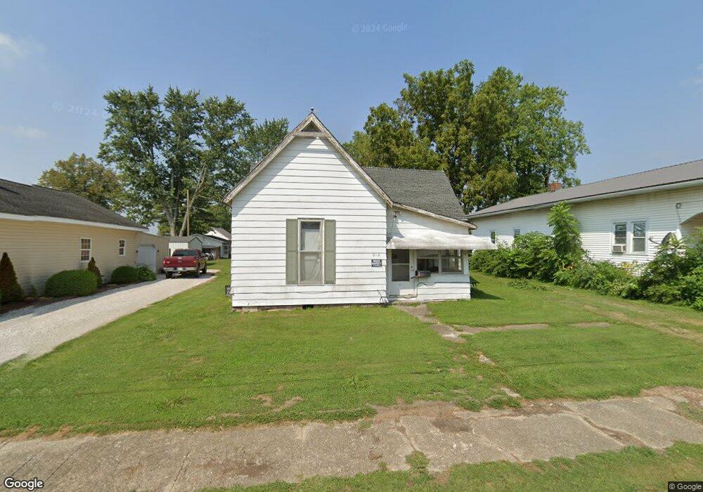 612 S Main St, Bicknell, IN 47512 - photo 1
