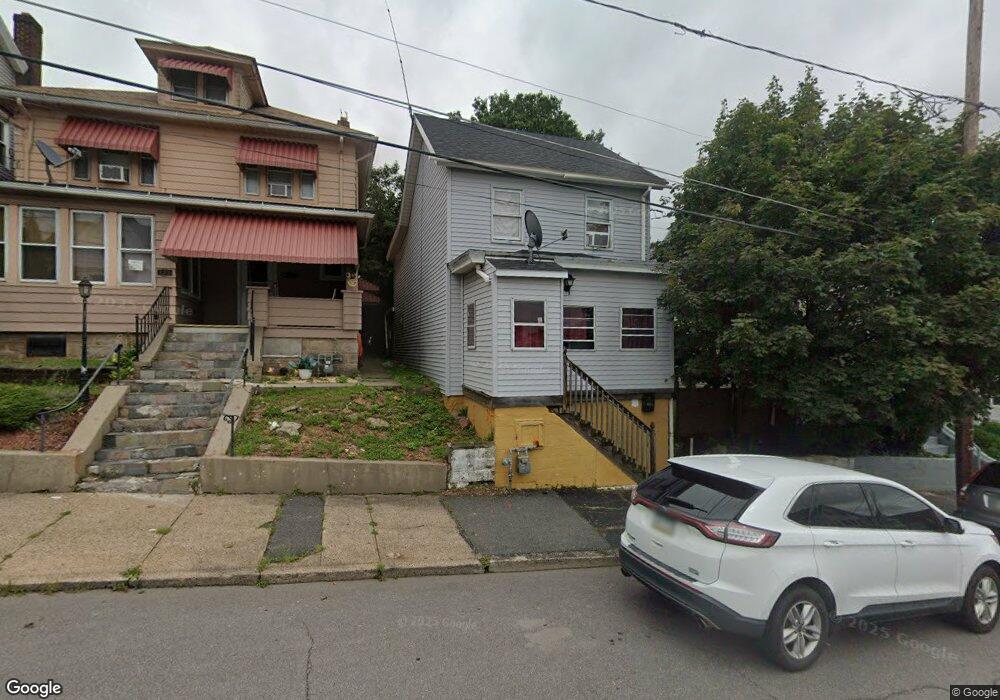 551 N Wyoming St, Hazleton, PA 18201 - photo 1