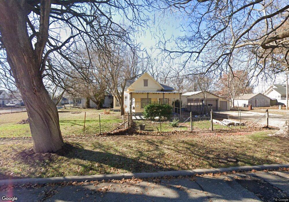 421 S 25th St, Parsons, KS 67357 - photo 1