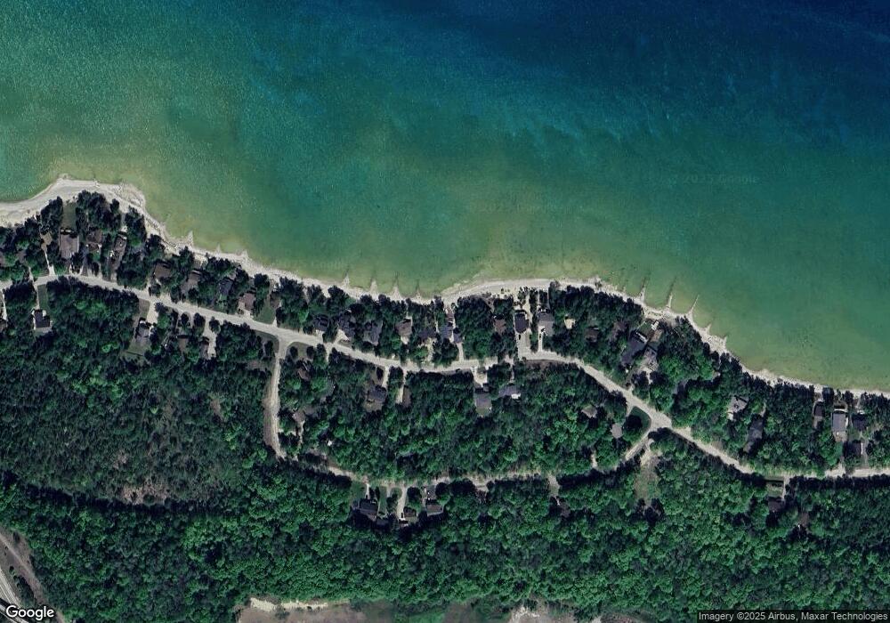 6655 9 Mile Pointe Dr, Charlevoix, MI 49720 - photo 1