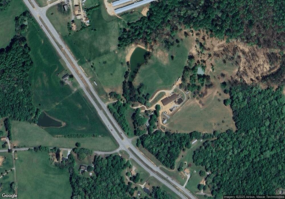 182 Roberts Cir, Homer, GA 30547 - photo 1