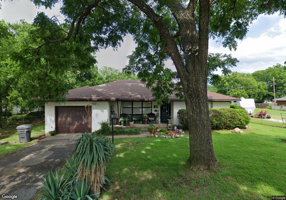 1434 Holt St, Ardmore, OK 73401 - photo 1