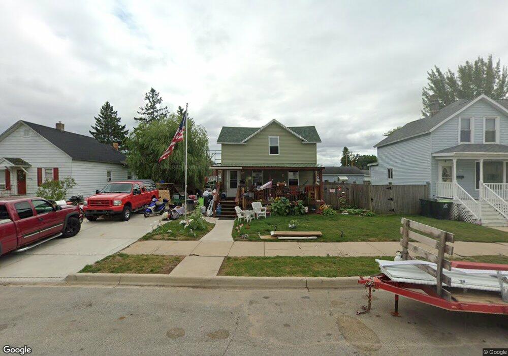 1813 12th Ave, Menominee, MI 49858 - photo 1